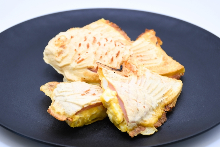 天然たい焼き ハムたまご